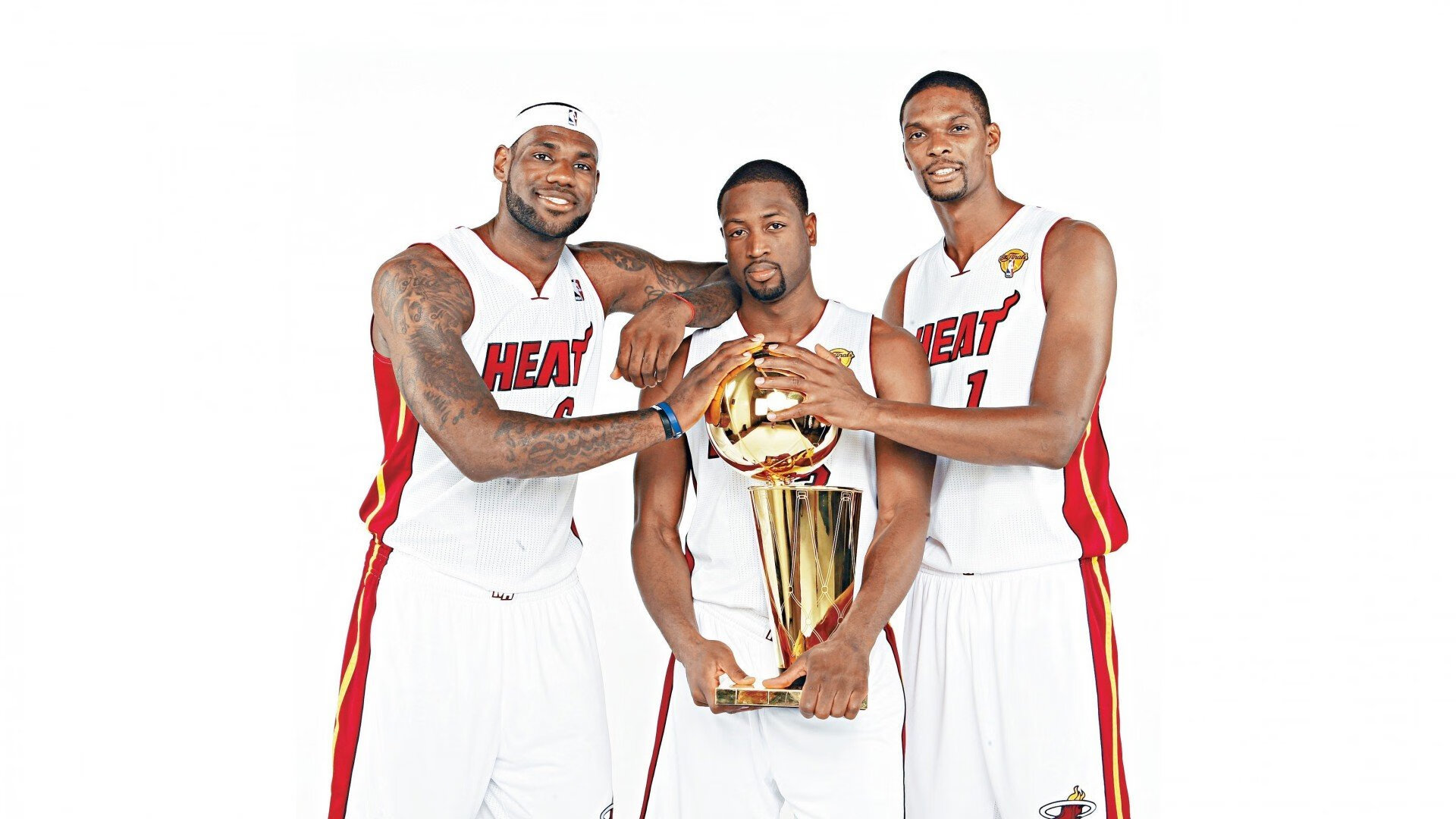 世界排名争夺战焦点战，独行侠掀翻雷霆，西区格局再起波澜